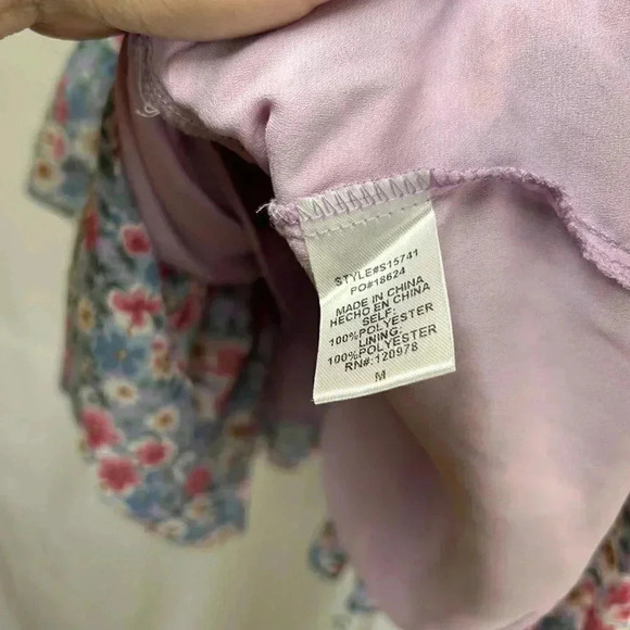 2/$30 Entro Size Medium Women’s Floral Skirt Party Concert - Picture 7 of 8